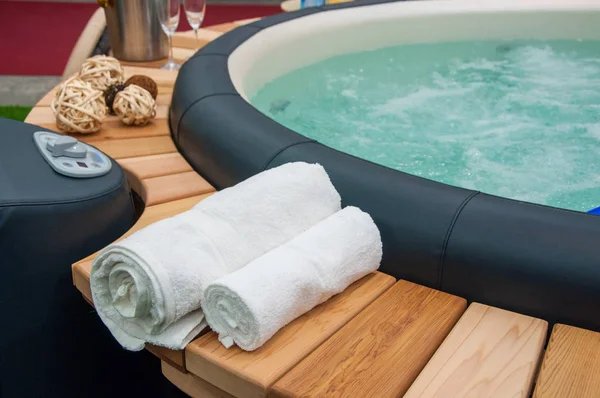 Comment dénicher un hôtel en Ardèche avec des chambres disponibles au mois de juillet ?