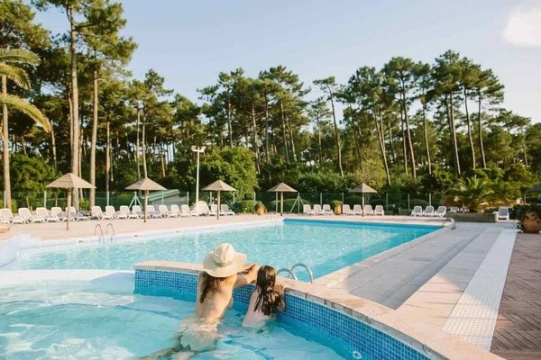 Vacances naturistes en France : Le choix du Camping Arna